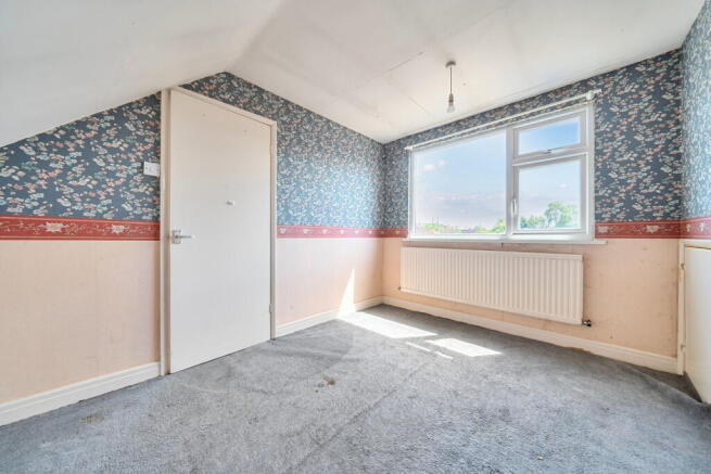 5 bed Detached Bungalow for sale Image 12