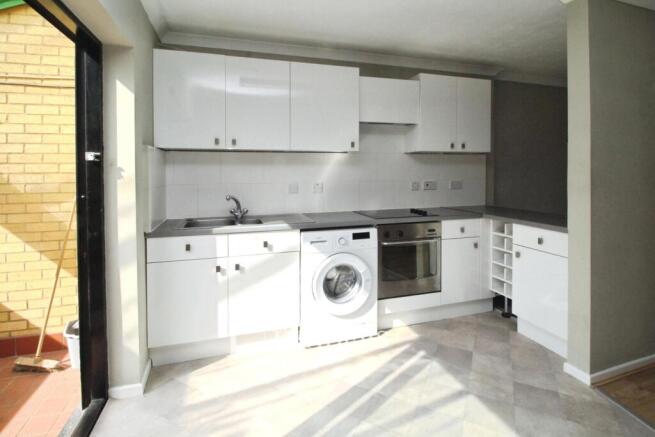 Barrington Mews, Oldbrook, Milton Keynes photo 4