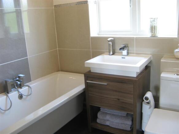 En-Suite Bathroom