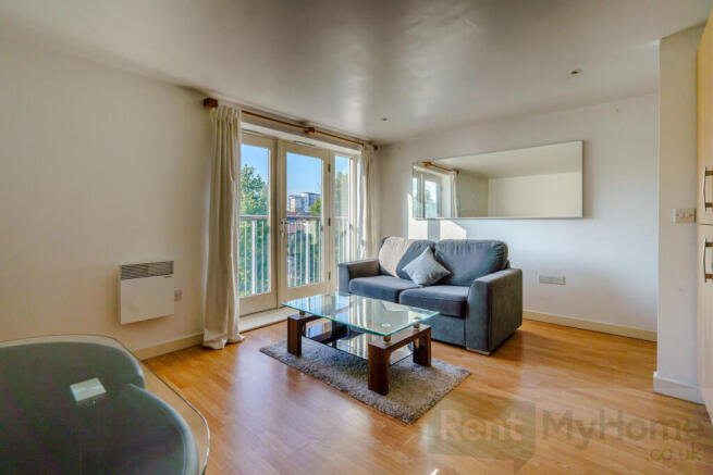 8395742-interior06-800.jpg