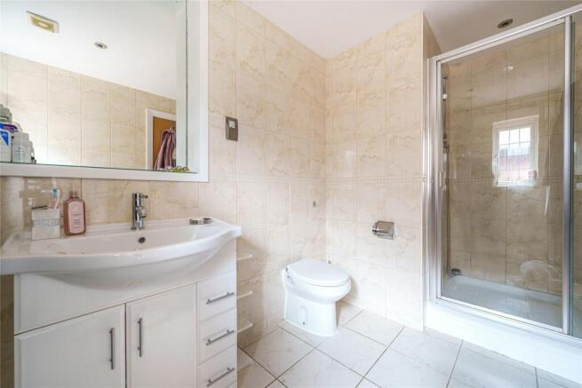 Bed 2 En Suite
