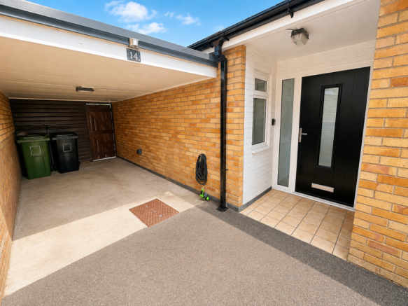 2 bed Detached Bungalow for sale Image 11