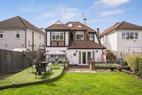 Thorndon Gardens, Epsom, KT19