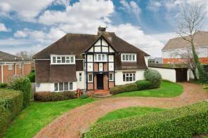 52, Wayneflete Tower Avenue, Esher KT10 8QG