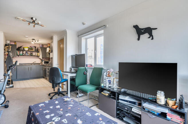 1422562-9-69bbc4d...