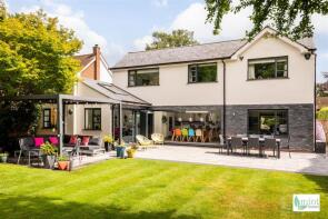 104, Dartnell Park Road, West Byfleet KT14 6QD