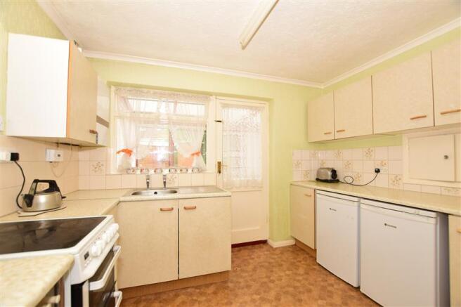Kitchen/ Breakfast Room