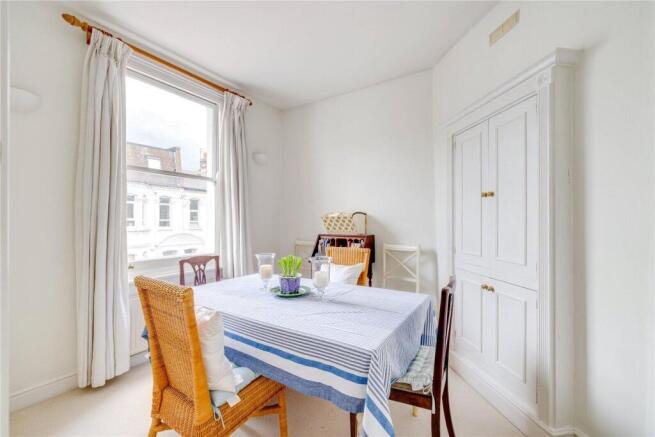 Bedroom 2/Dining Room