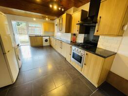 2, Springfield Close, Haverfordwest SA61 2QL