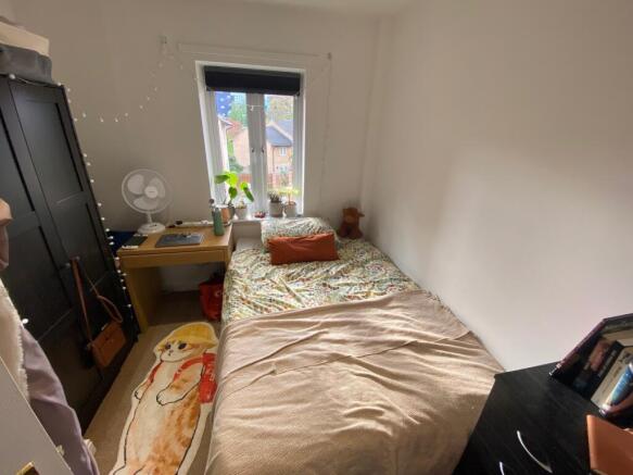2 bed Ground Flat to rent Image 7