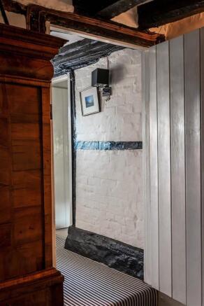 house. estate agent Rudgwick wall