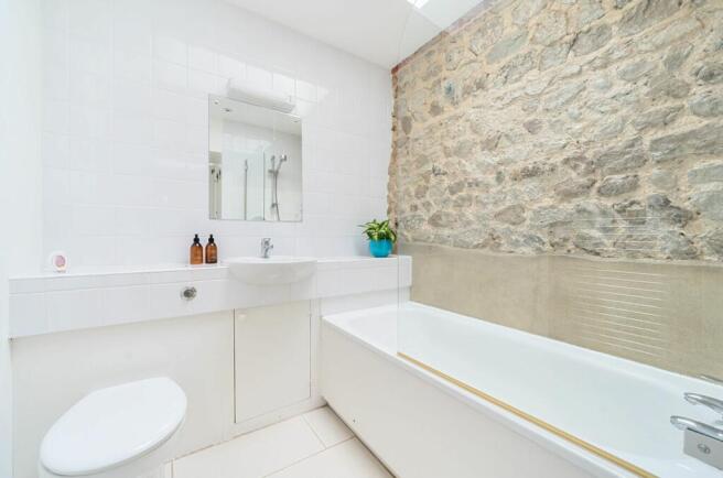 Bathroom and En-suites