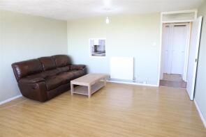 52, 15 Fenton House, Biscoe Close, Hounslow TW5 0UU