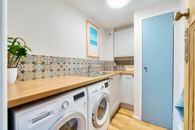 Utility Room (1)
