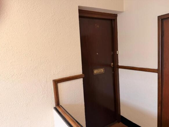 3 Bedroom flat on Hill road