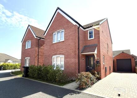Darnell Close, Bradwell, NR31
