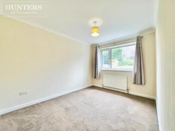 2 bed Detached Bungalow for sale Image 10