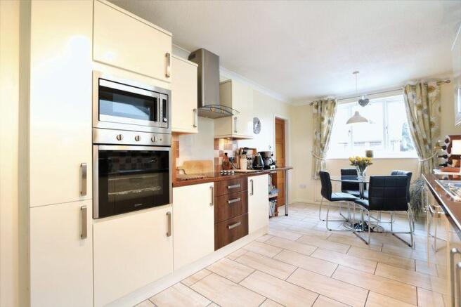Kitchen 2