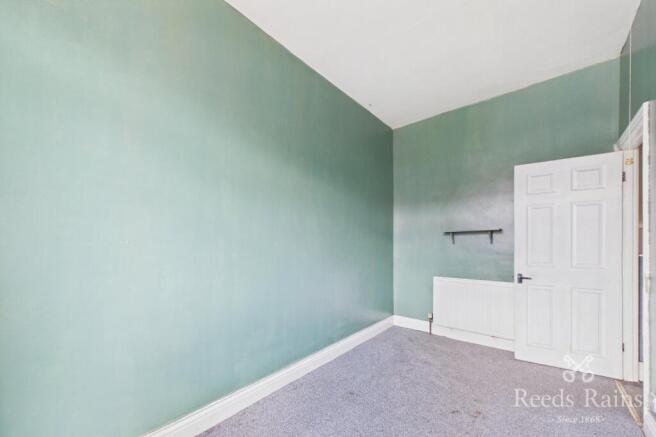 2 bed Terraced to rent Image 8