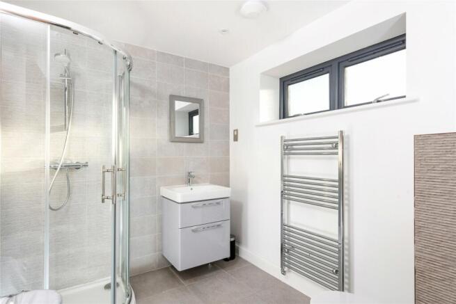En Suite Shower Room