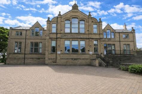 Chrisharben Court, Green End, Bradford