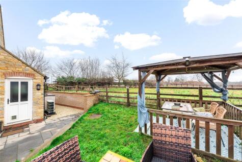 Quarry Green Close, Wicken, Milton Keynes, Northamptonshire, MK19