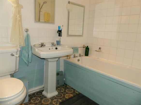 Photo 11