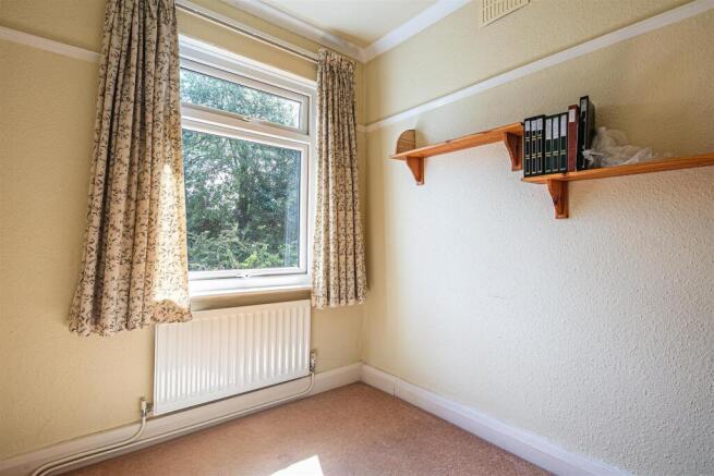 3 bed Semi-Detached for sale Image 10