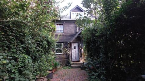 Old Road, Wateringbury, Maidstone, ME18 5PT