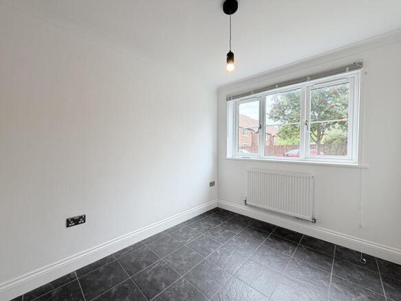 4 bed End of Terrace to rent Image 7