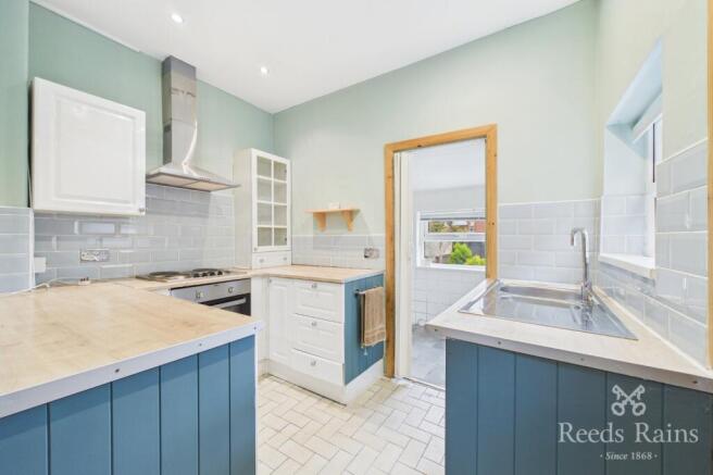3 bed Terraced for sale Image 4