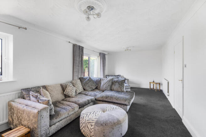 Lounge 2