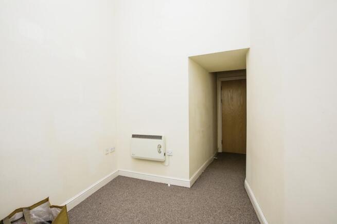 2 bed Flat for sale Image 9