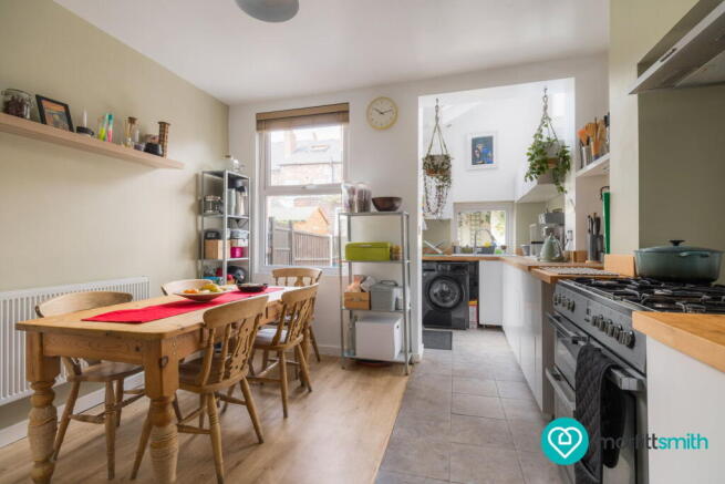 4 bed Terraced for sale Image 4