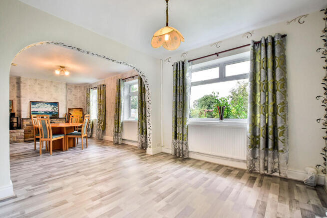 Living/Dining Room