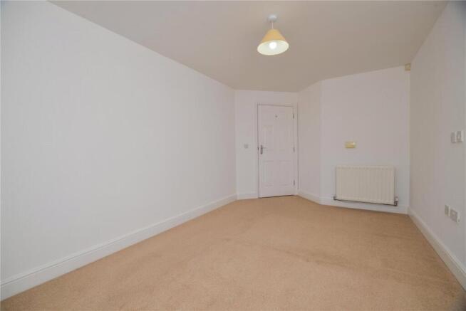 1 bed Flat for sale Image 6