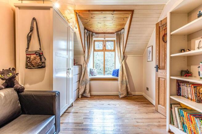 Bedrooom 4