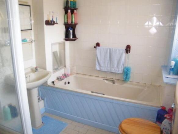 Photo 7