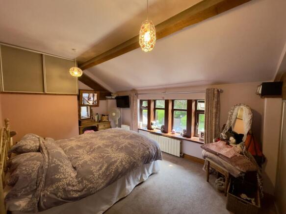 3 bed Barn Conversion for sale Image 7