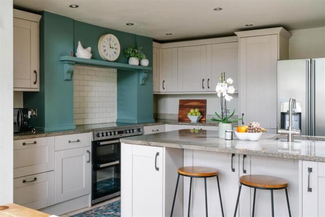 Kitchen-9.jpg