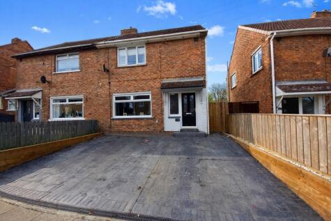 Oxclose Crescent, Spennymoor, County Durham, DL16
