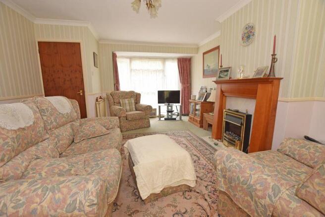 Lounge 1