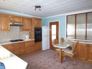 Kitchen/Breakfast Ro