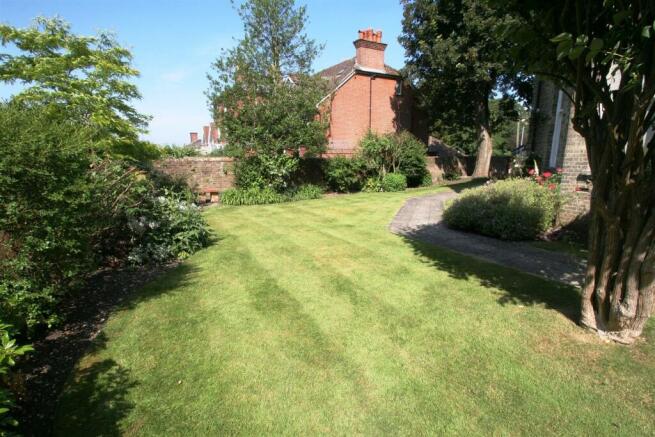 garden.jpg