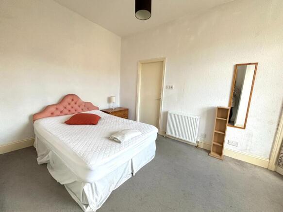 1 bed Flat to rent Image 6