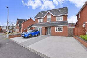 17, Clos Trehelyg, Willowtown, Ebbw Vale NP23 6WJ