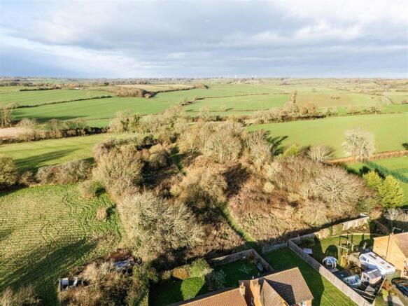 Land at Long Buckby - Drone 001.jpg