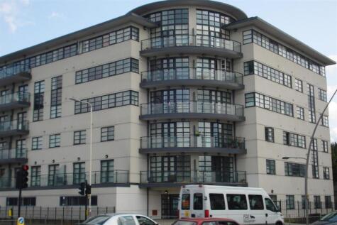235 High Road, Romford, RM6