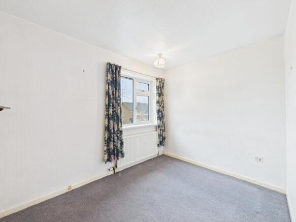 3 bed Semi-Detached for sale Image 8