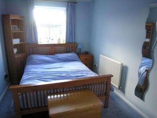 BEDROOM 2: